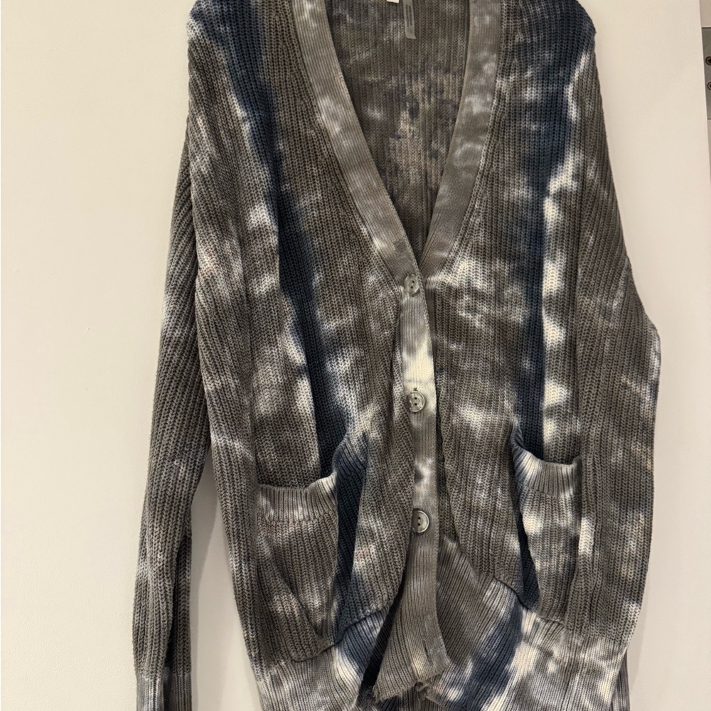 Young Fabulous & Broke Gray and Blue Cardigan